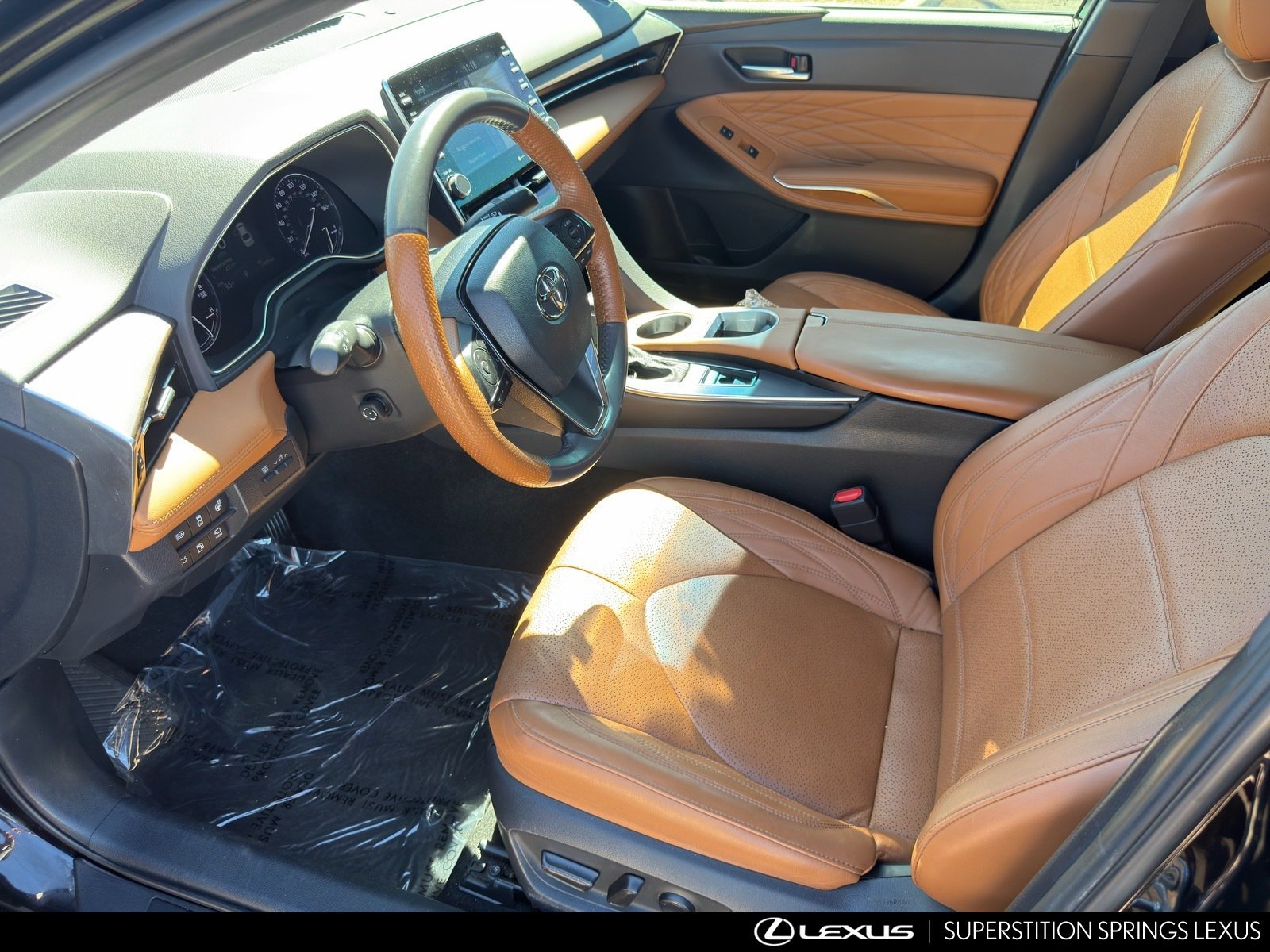 Used 2021 Toyota Avalon Limited w/ Advanced Safety Package FWD image 11