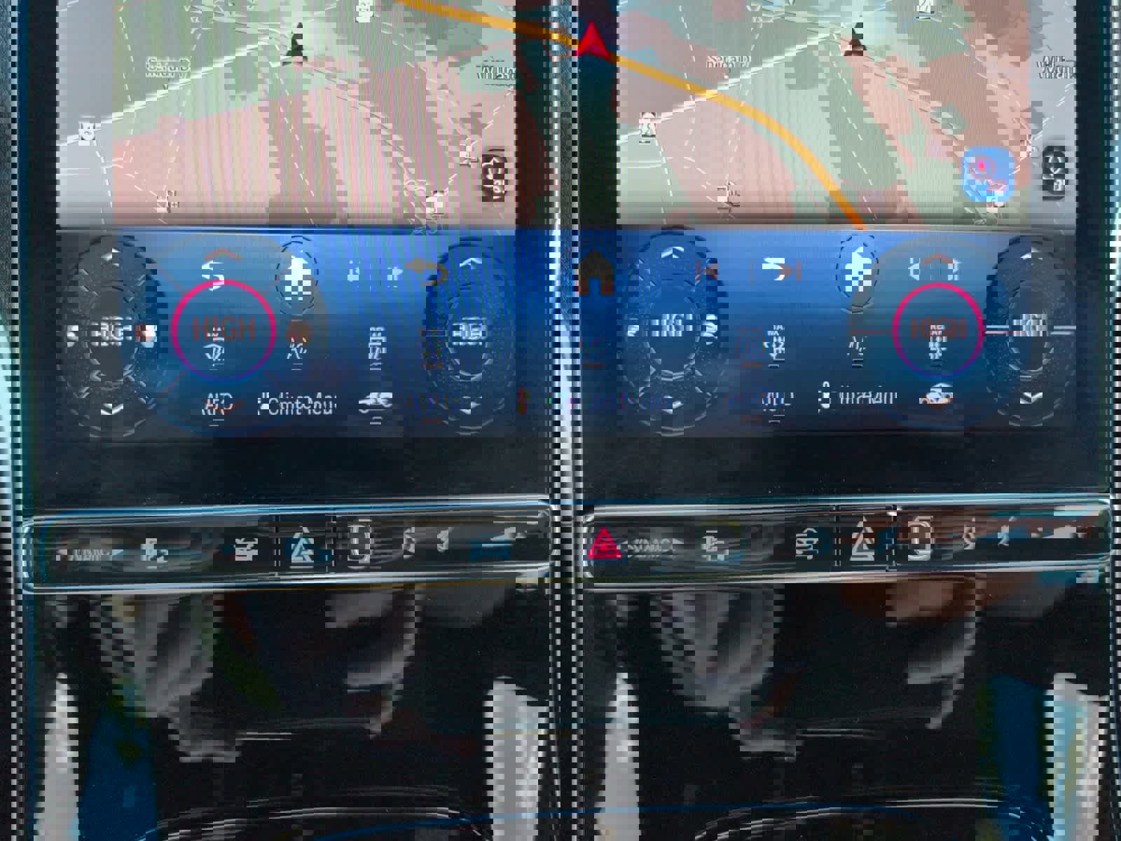 Used 2025 Mercedes-Benz C 300 4MATIC Sedan image 27