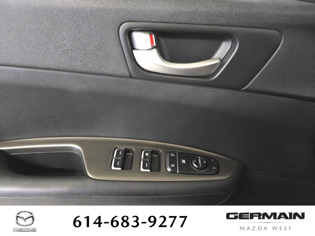 Used 2020 Kia Optima LX FWD image 28