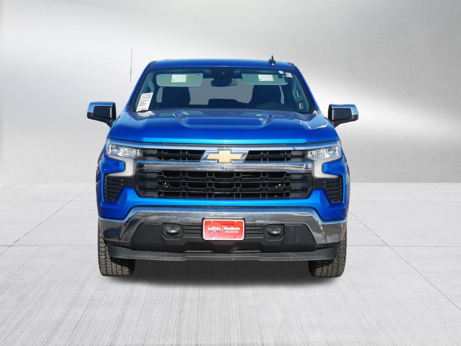 Used 2022 Chevrolet Silverado 1500 LT w/ LPO, Chrome Package image 2