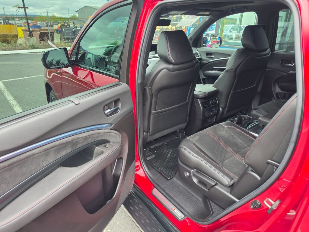 Used 2020 Acura MDX w/ Advance & Entertainment Pac AWD/4WD image 16