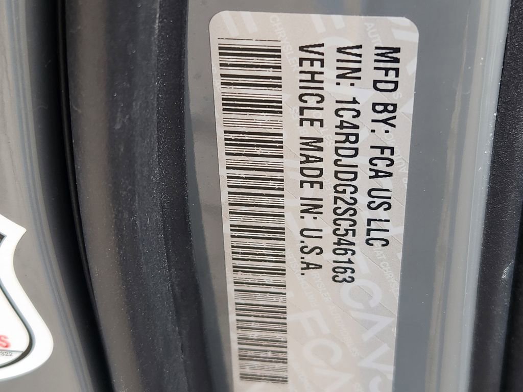 Used 2025 Dodge Durango GT image 27