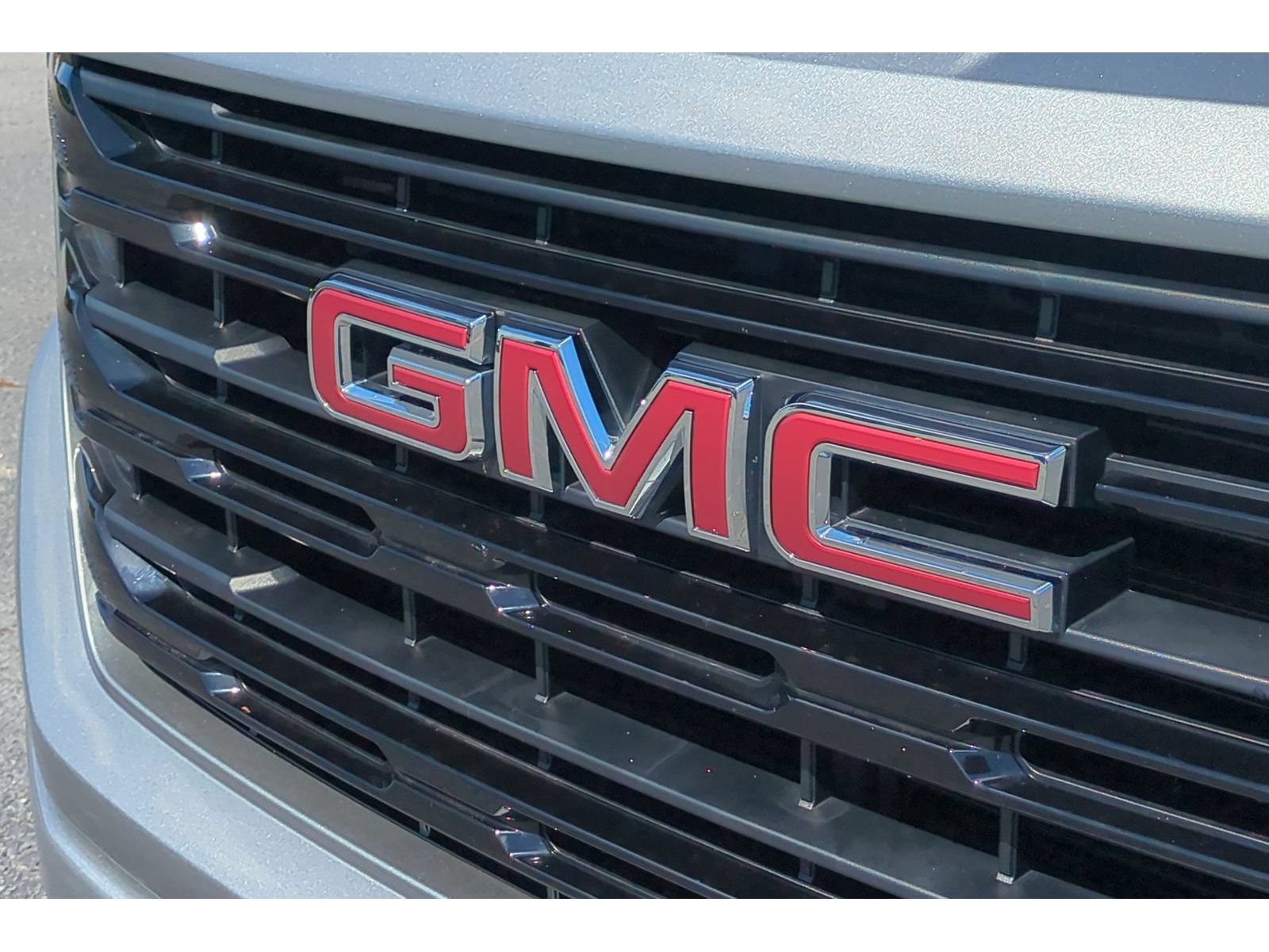 Used 2023 GMC Sierra 1500 Elevation w/ X31 Off-Road Package AWD/4WD image 31