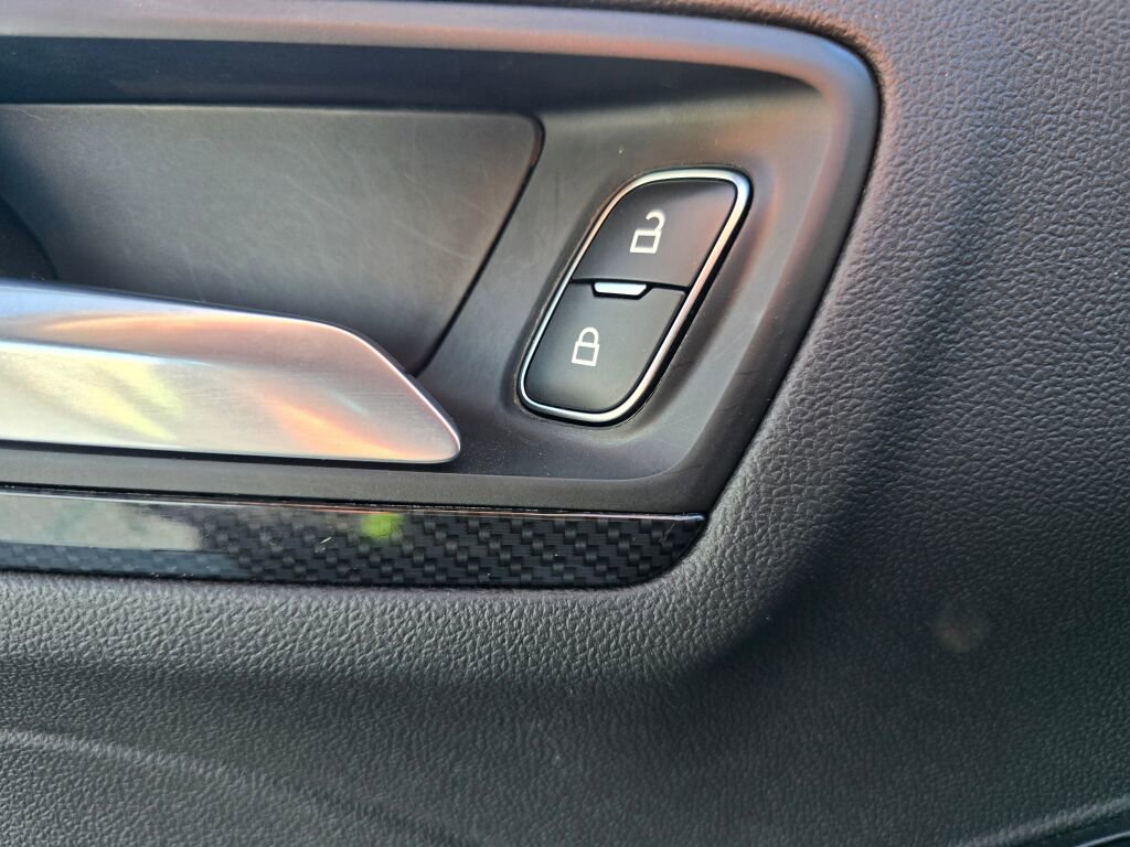 Used 2025 Ford Escape ST-Line image 24