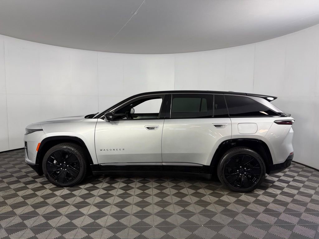 Used 2025 Jeep Wagoneer S Launch Edition image 10