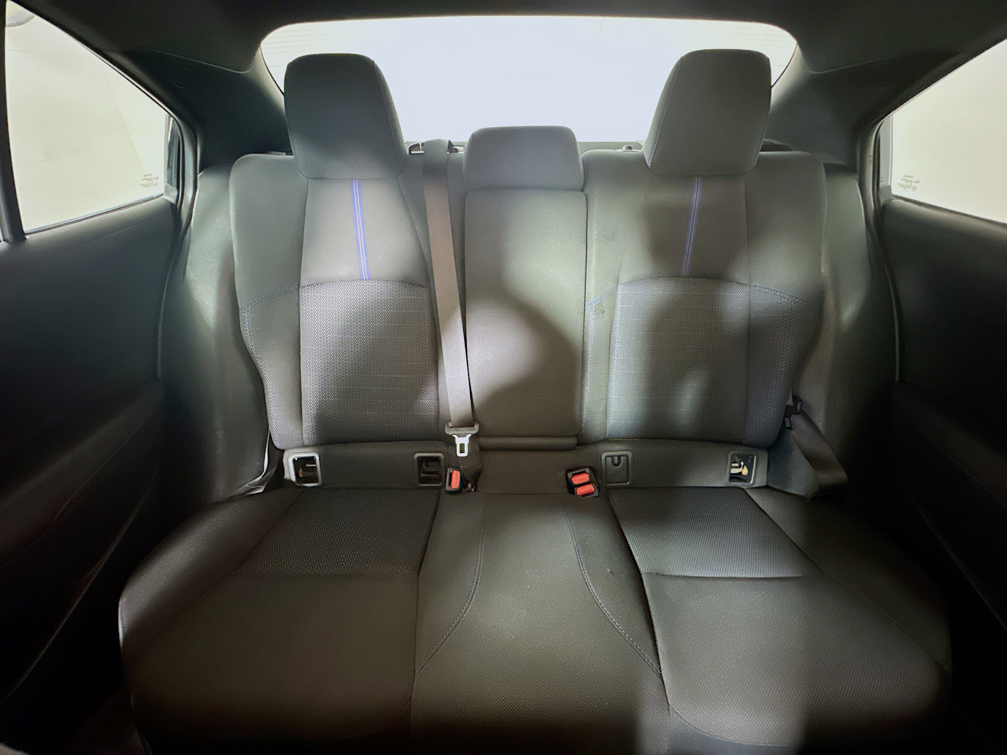 Used 2020 Toyota Corolla SE FWD image 29