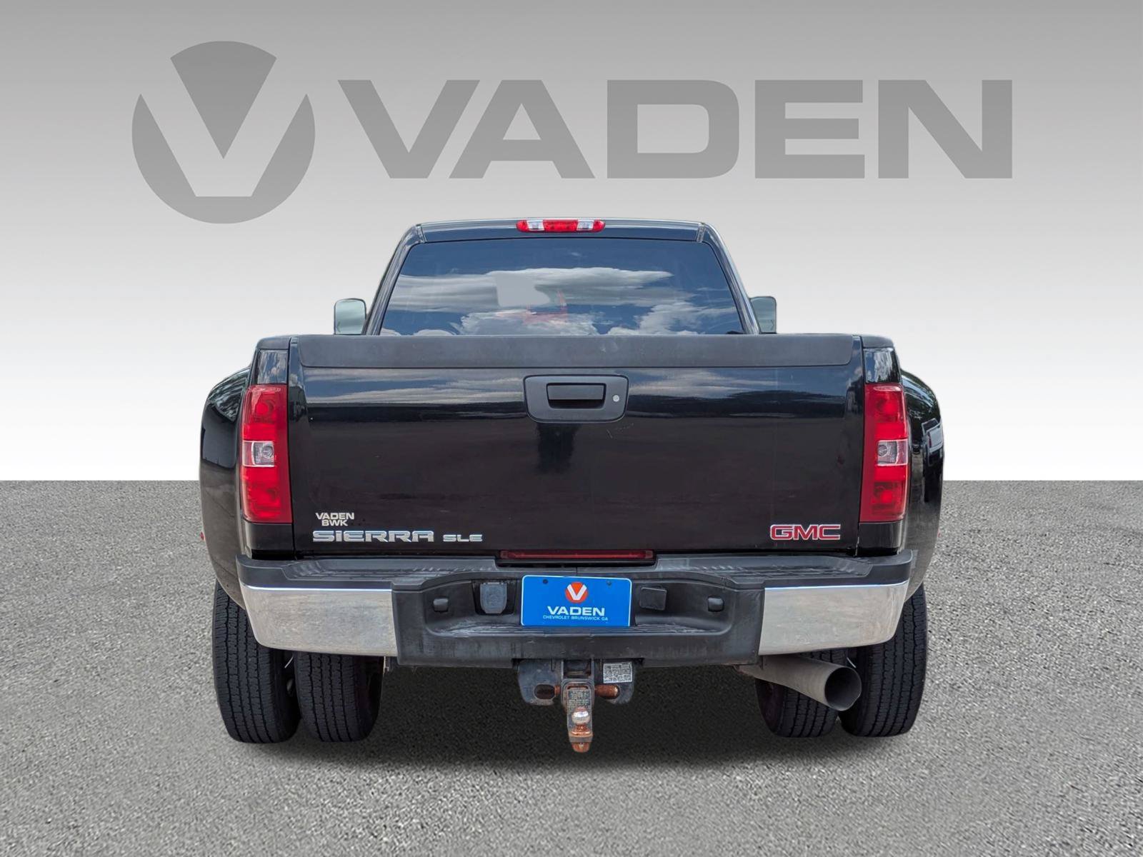 Used 2011 GMC Sierra 3500 SLE w/ SLE Preferred Package RWD image 20