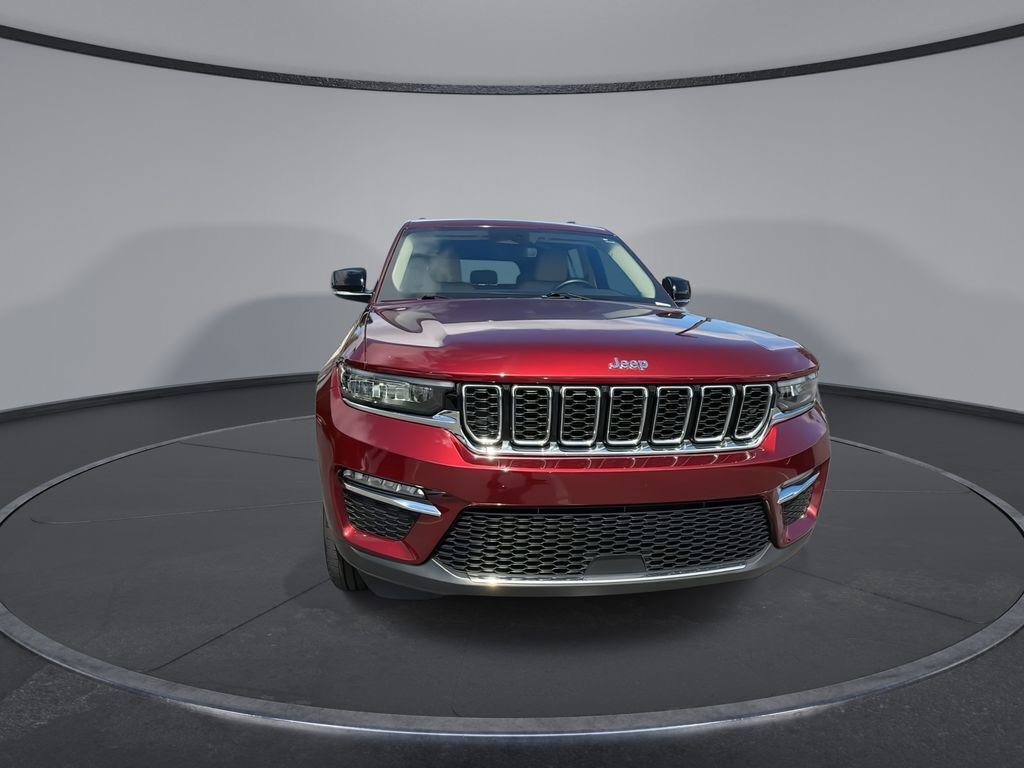 Used 2022 Jeep Grand Cherokee Limited image 3