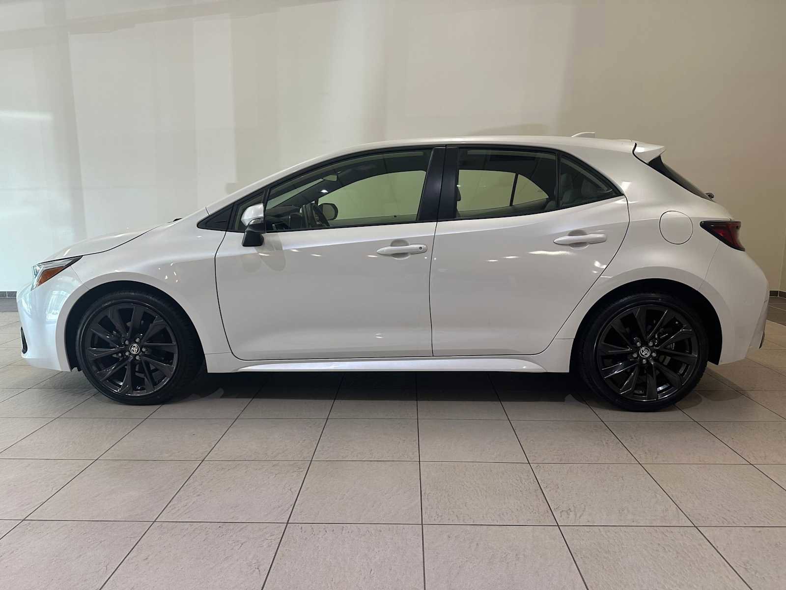 Certified 2023 Toyota Corolla XSE FWD image 4