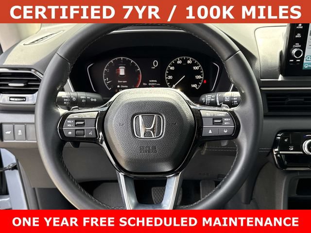 Used 2025 Honda Pilot Touring image 19