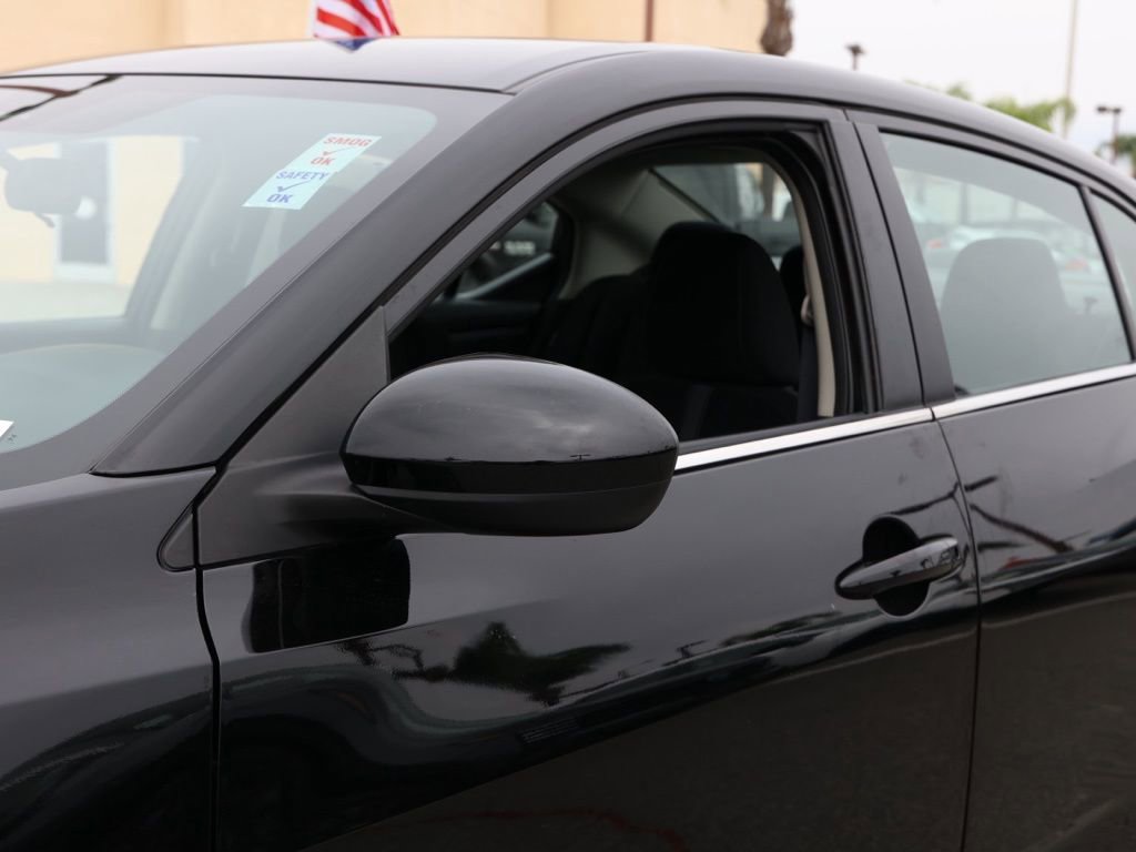 Used 2025 Nissan Sentra SV image 12