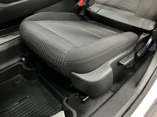 New 2026 Chevrolet Equinox LT w/ Midnight Edition AWD/4WD image 19