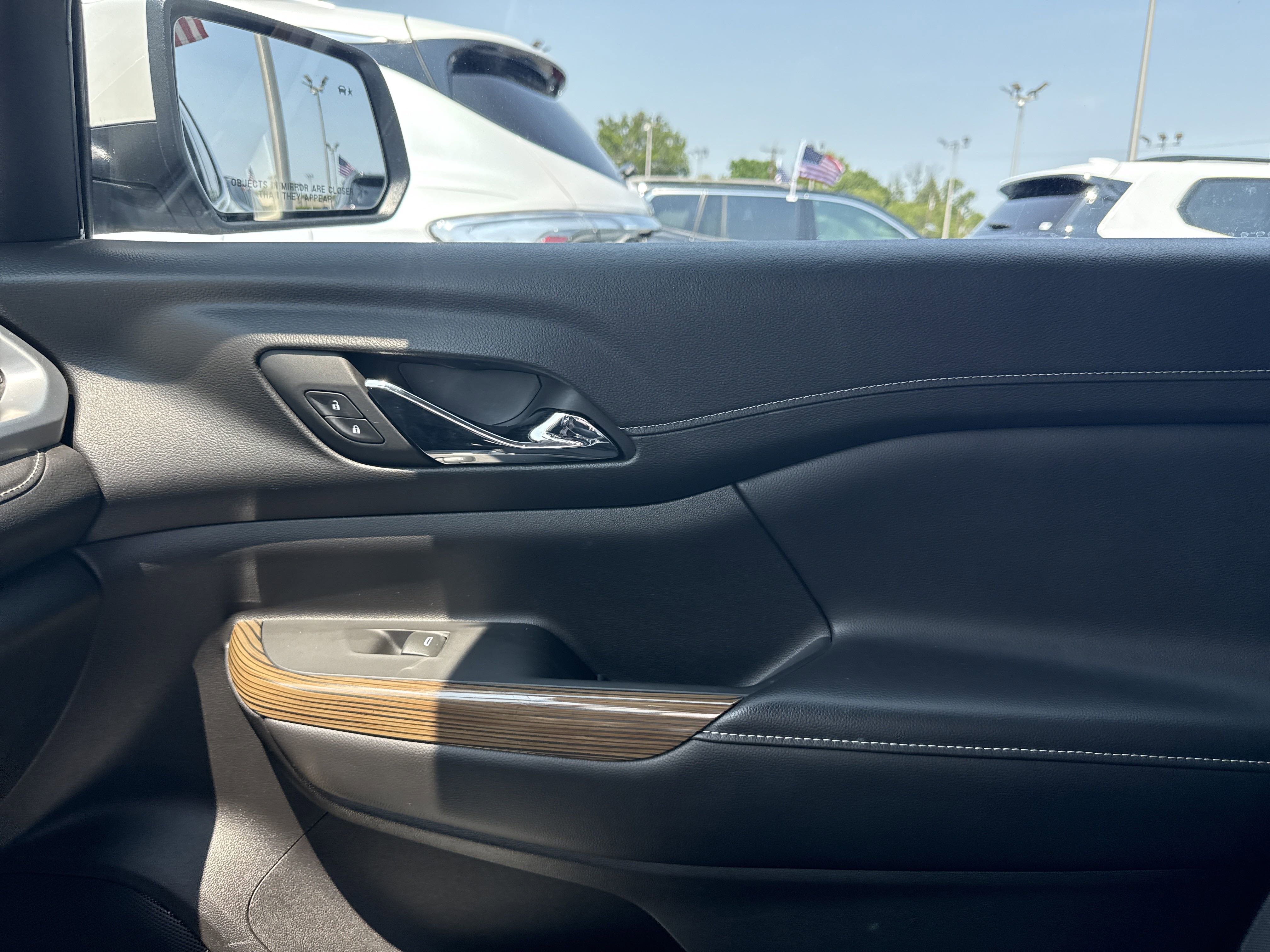 Certified 2022 GMC Acadia SLE w/ Driver Convenience Package image 20