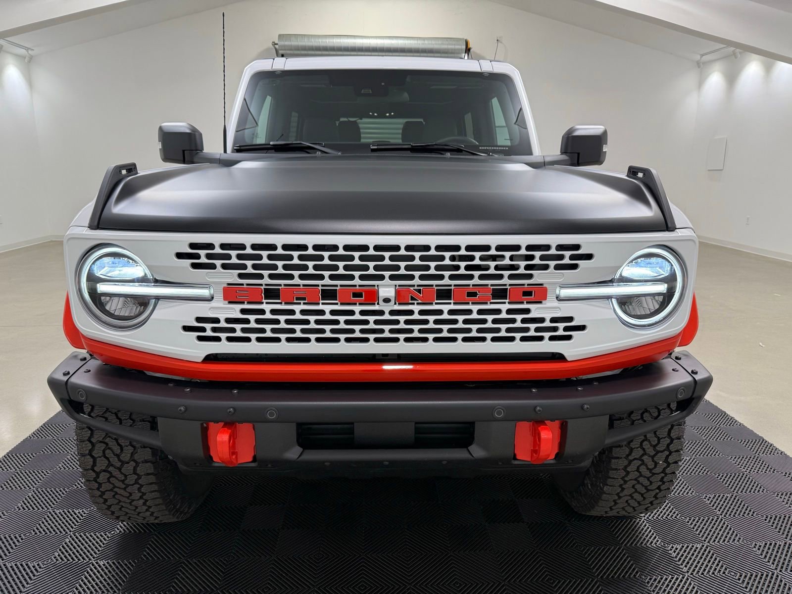 New 2025 Ford Bronco Stroppe Edition image 2