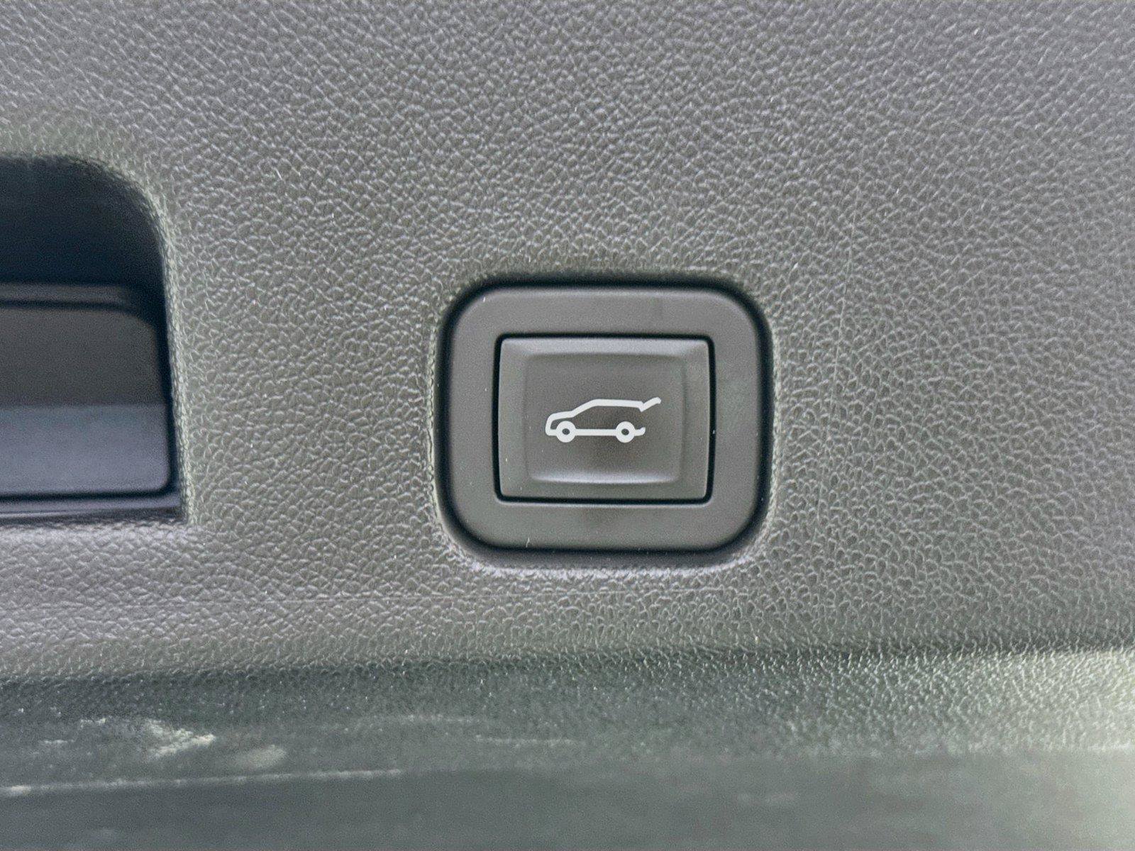 Used 2024 GMC Acadia Elevation AWD/4WD image 37