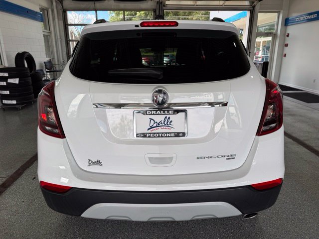 Used 2022 Buick Encore Preferred w/ Safety Package AWD/4WD image 9