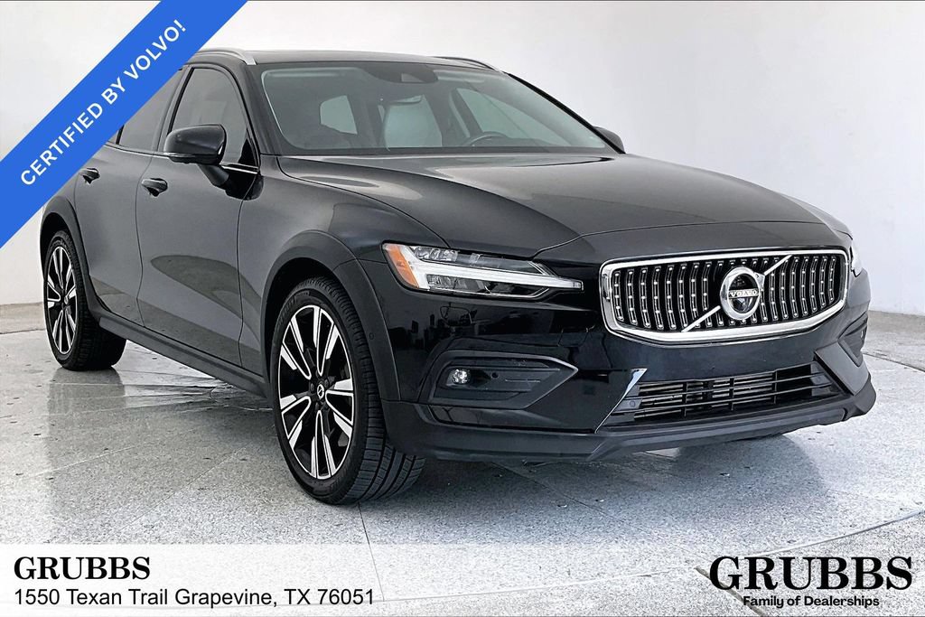 Used 2022 Volvo V60 T5 Cross Country w/ Advanced Package AWD/4WD image 1