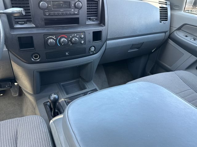 Used 2009 Dodge Ram 2500 Truck SXT AWD/4WD image 12