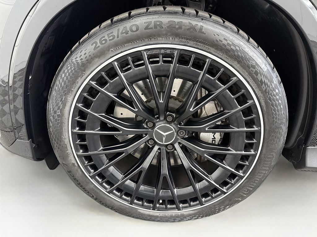 Certified 2025 Mercedes-Benz GLC 43 AMG 4MATIC image 29