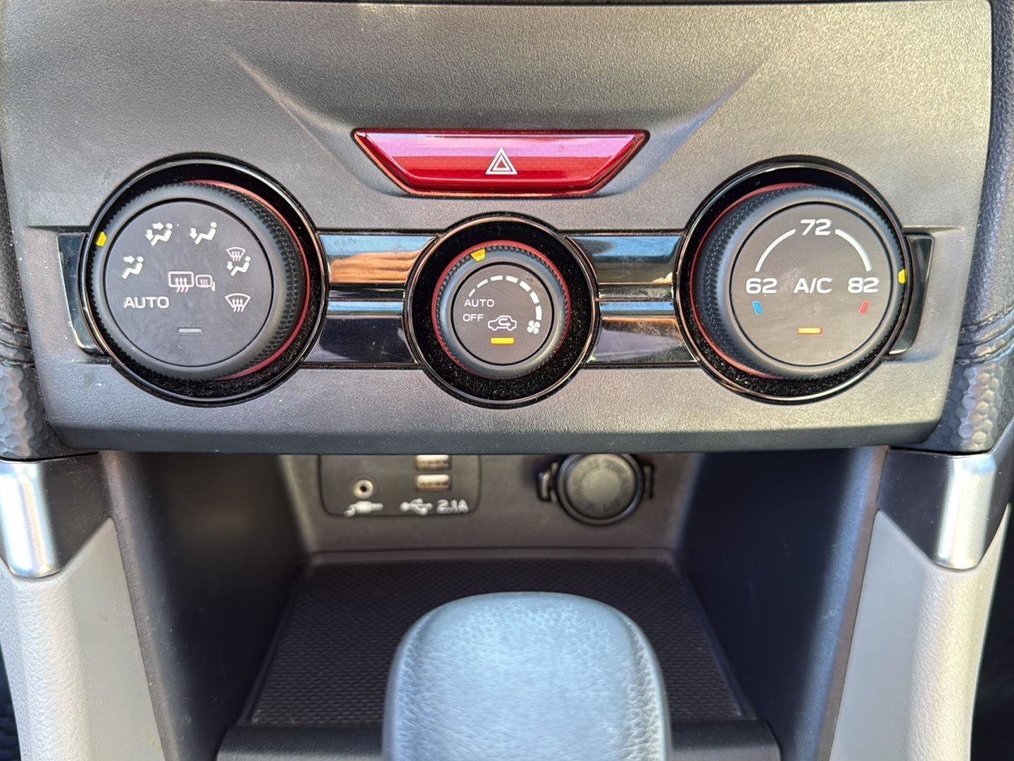 Used 2021 Subaru Forester Premium image 17