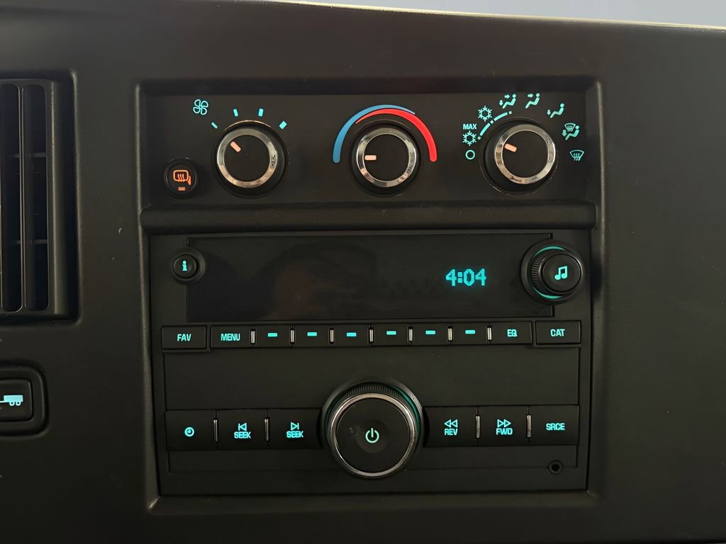 Used 2023 Chevrolet Express 3500 w/ Driver Convenience Package image 22