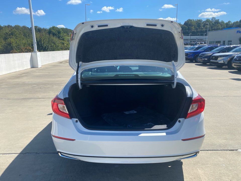 Used 2022 Honda Accord Sport image 15