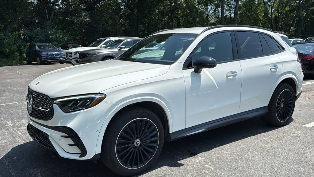 Certified 2025 Mercedes-Benz GLC 300 image 7