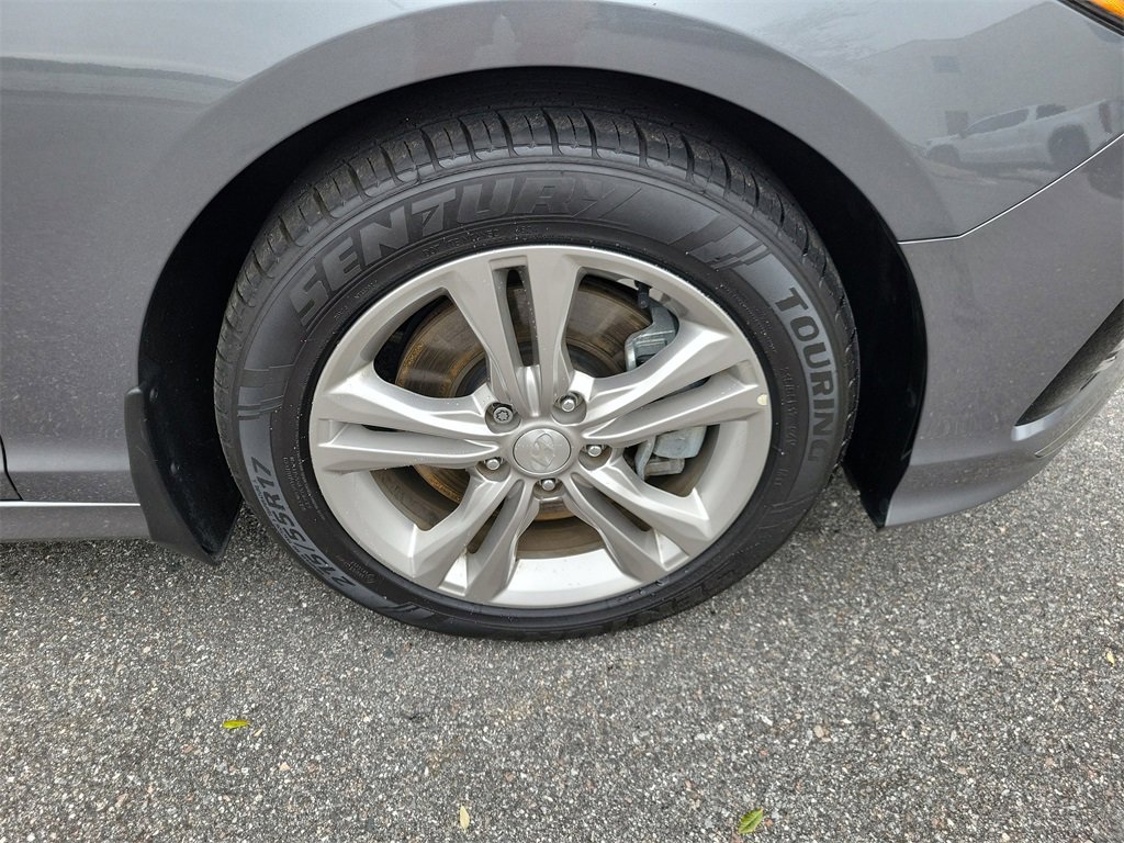 Used 2018 Hyundai Sonata Limited w/ Ultimate Package 07 image 6