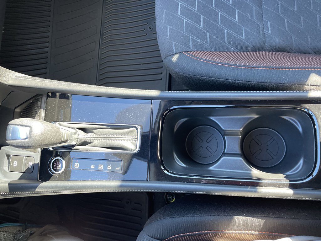 Certified 2024 Nissan Kicks SR image 17