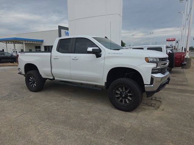 Used 2020 Chevrolet Silverado 1500 LT w/ Trailering Package AWD/4WD video 1