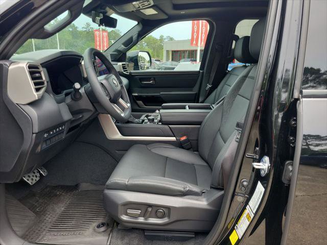 Certified 2025 Toyota Tundra Limited w/ TRD Off-Road Package AWD/4WD image 15