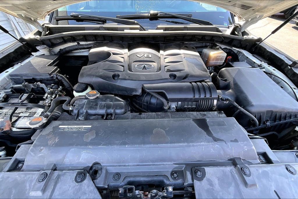 Used 2017 INFINITI QX80 4WD w/ Driver Assistance Package image 10
