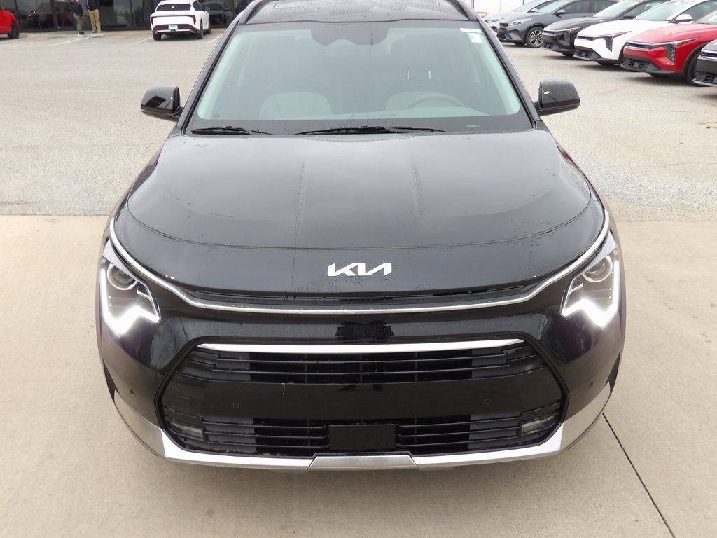 New 2025 Kia Niro SX image 3