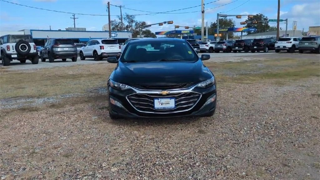 Certified 2024 Chevrolet Malibu LT image 3