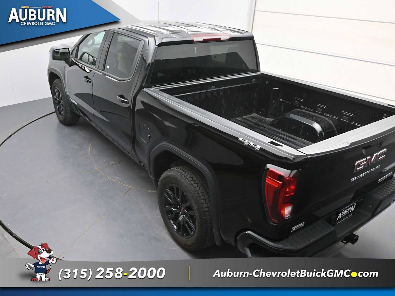 Used 2025 GMC Sierra 1500 Elevation image 27