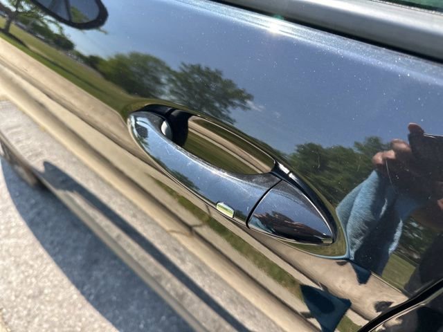 Used 2023 Chevrolet TrailBlazer RS w/ Convenience Package AWD/4WD image 30