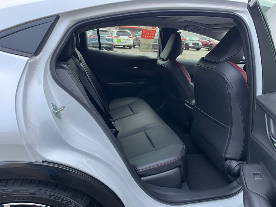 New 2026 Toyota Prius Plug-In Hybrid image 26