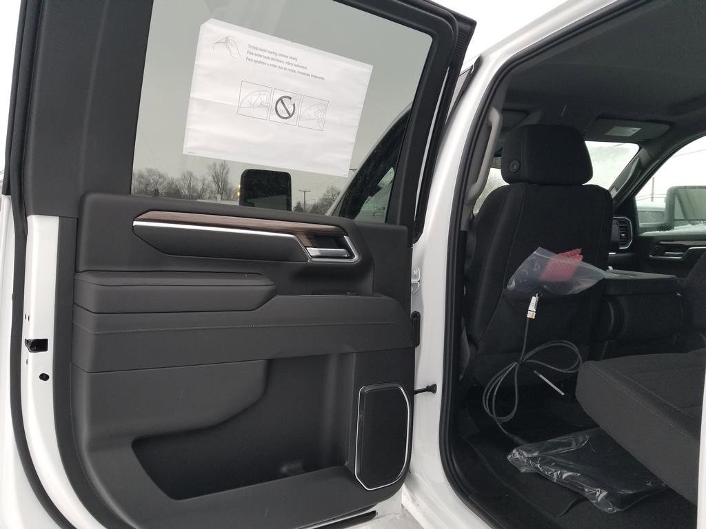 New 2026 Chevrolet Silverado 3500 LT w/ Snow Plow Prep/Camper Package image 20