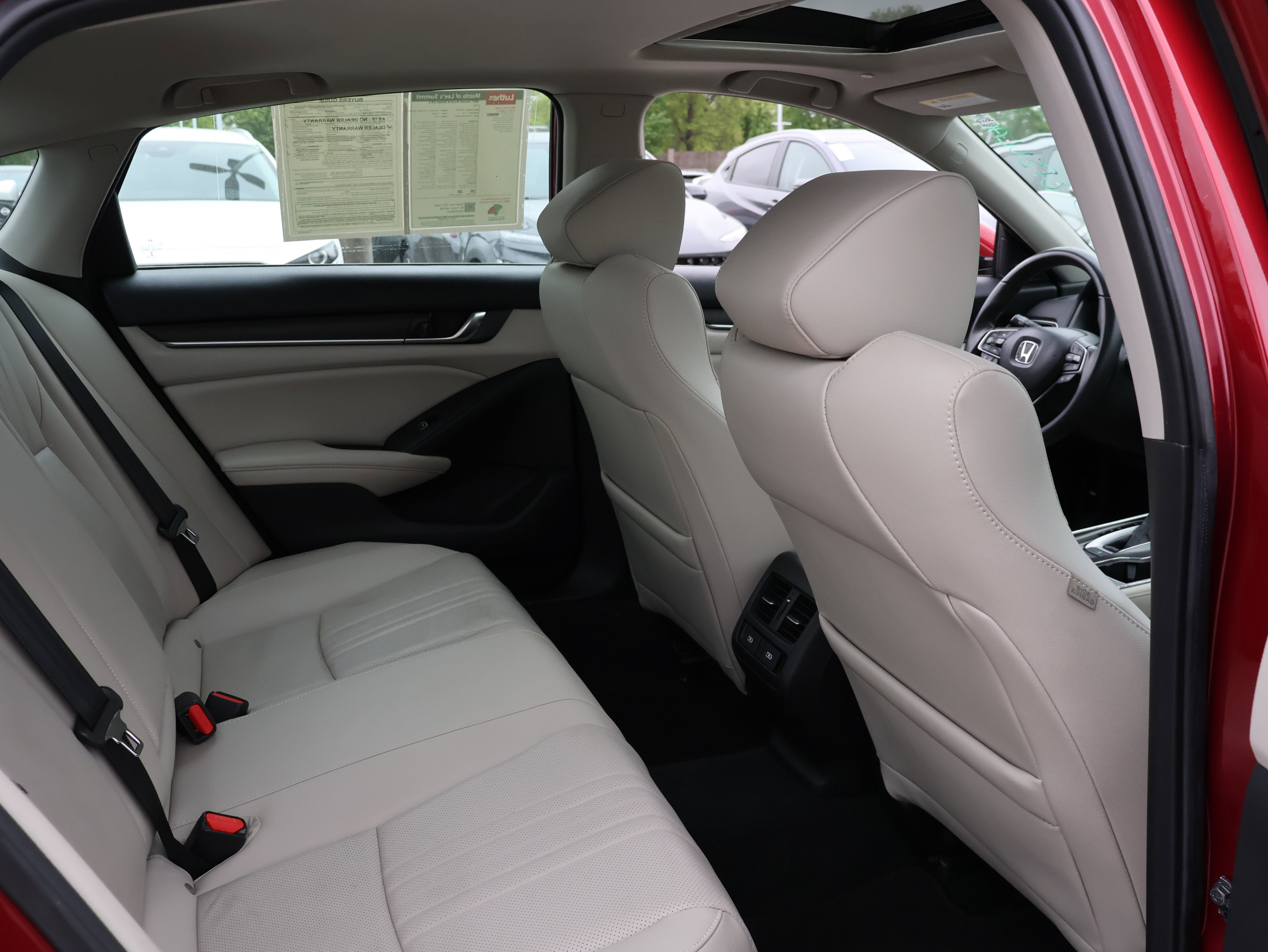 Used 2021 Honda Accord EX-L image 11