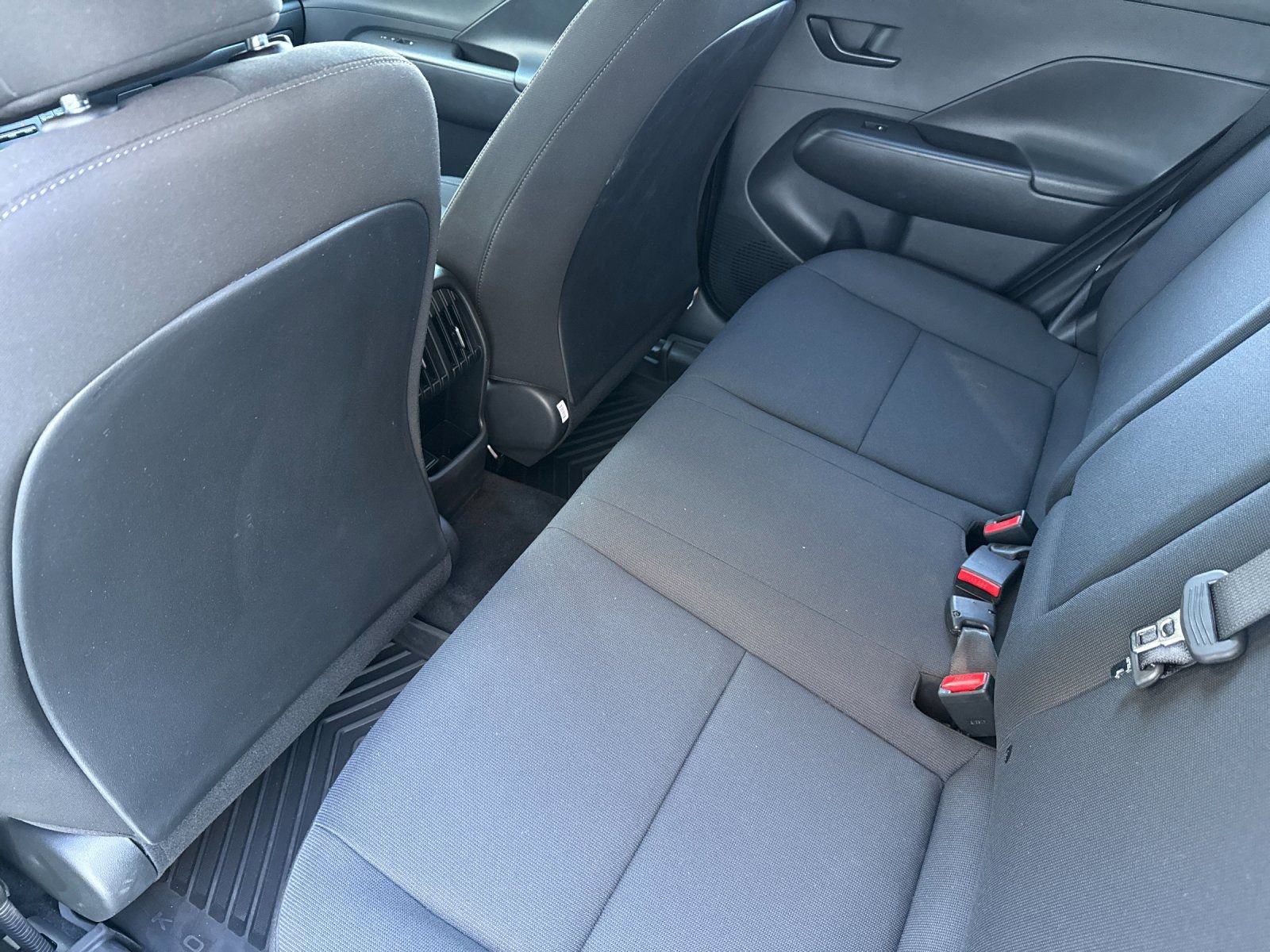 Certified 2025 Hyundai Kona SEL image 12