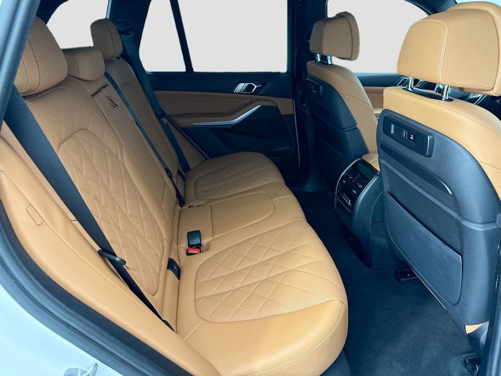Certified 2023 BMW X5 xDrive45e w/ Executive Package AWD/4WD image 21