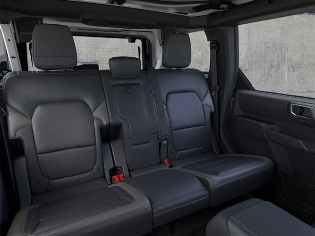 New 2026 Ford Bronco Outer Banks w/ Sasquatch Package image 11