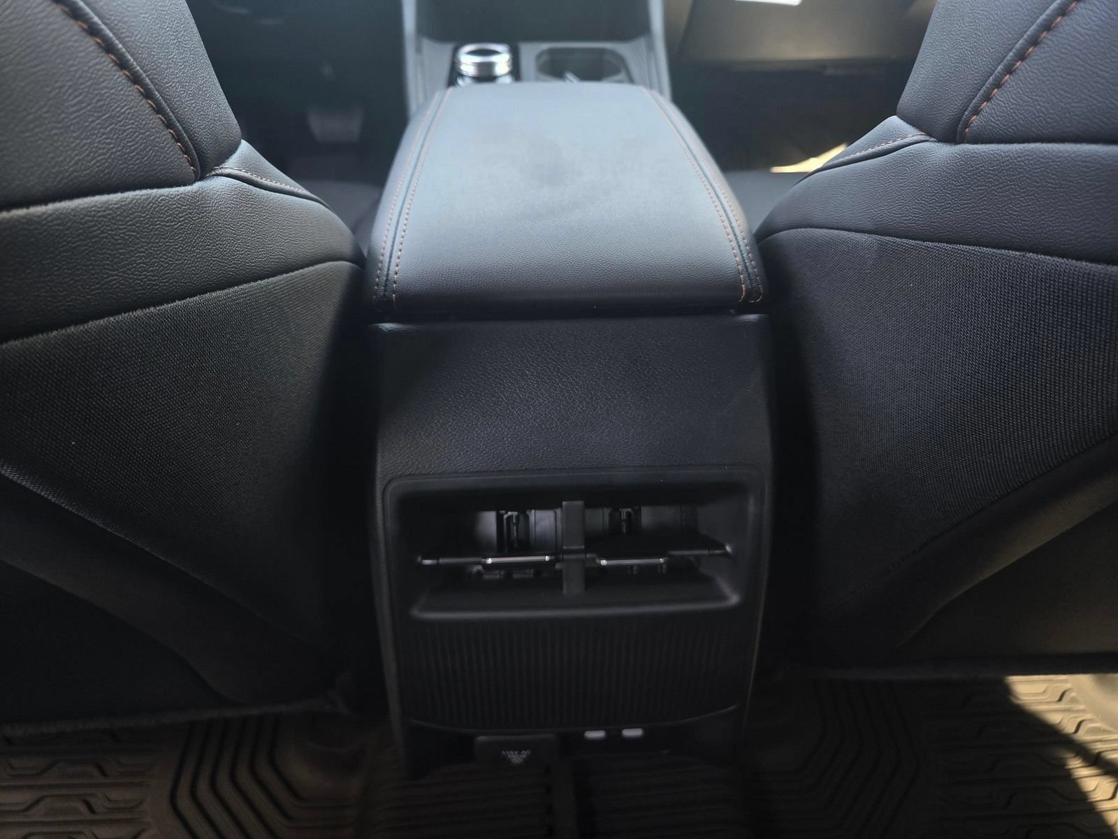 New 2026 Jeep Cherokee Overland AWD/4WD image 6