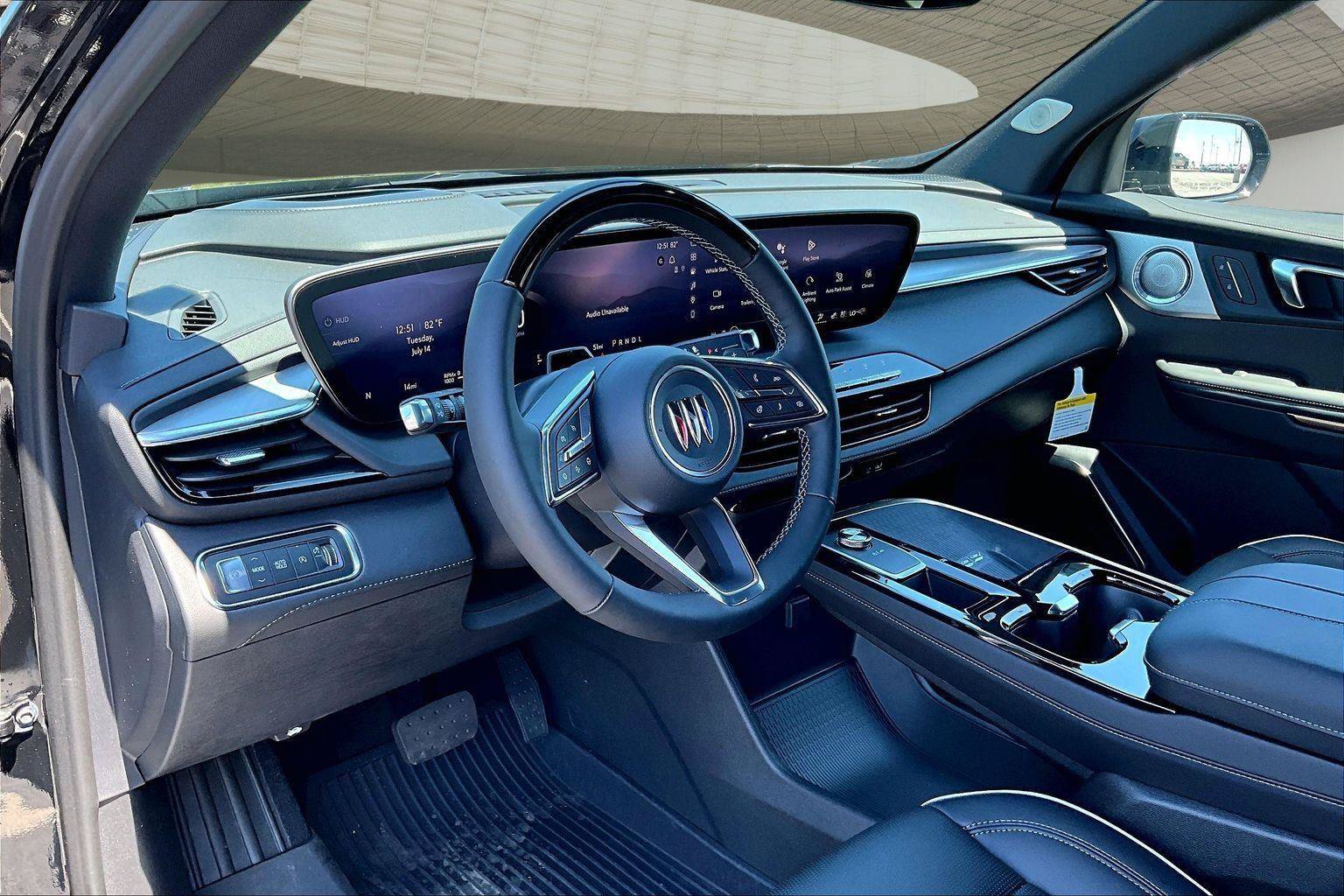 New 2026 Buick Enclave Avenir w/ Super Cruise Package FWD image 8