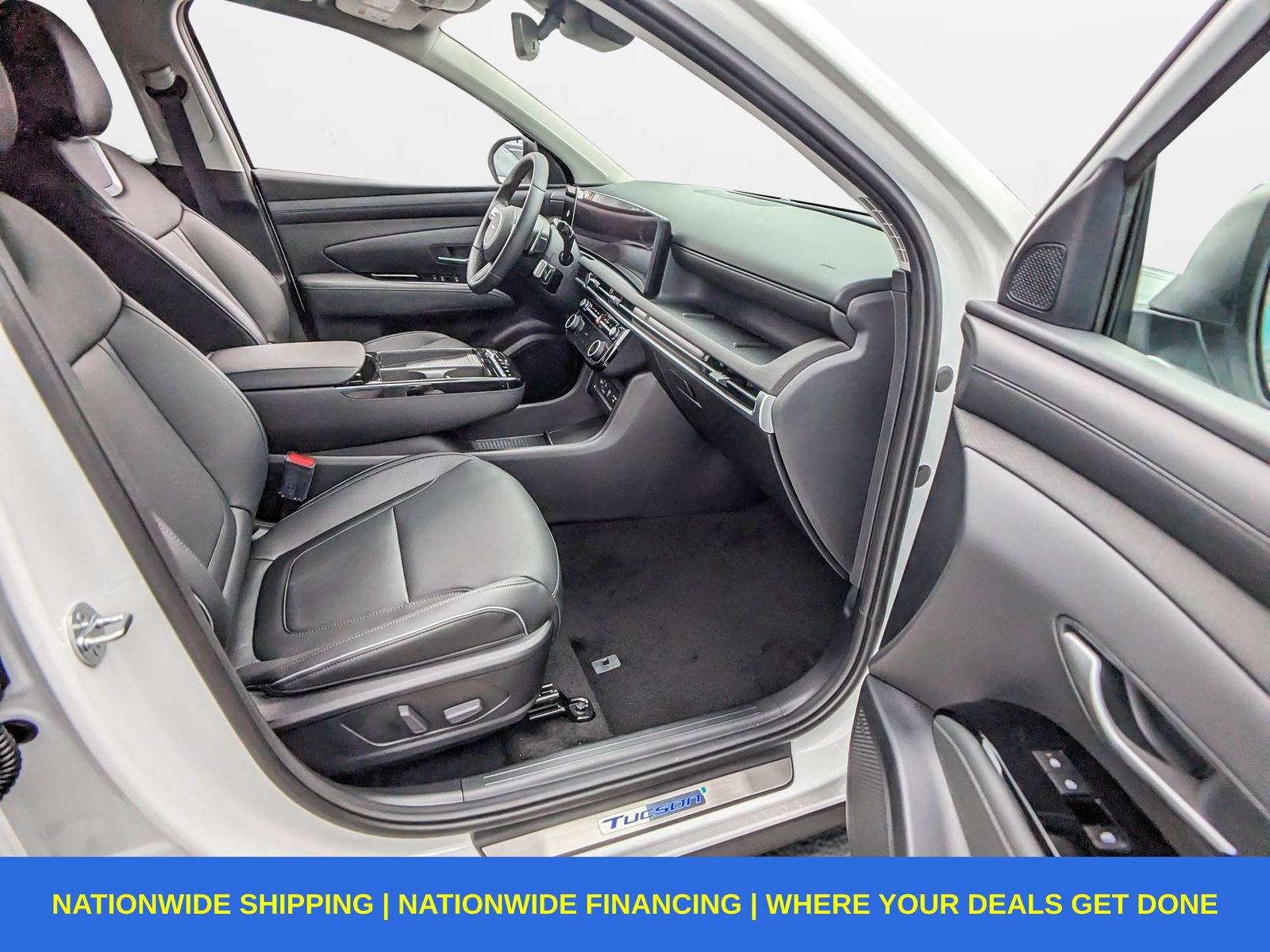 New 2025 Hyundai Tucson Limited image 18