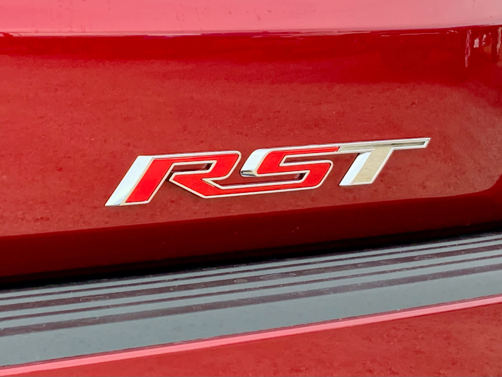 New 2026 Chevrolet Suburban RST image 22