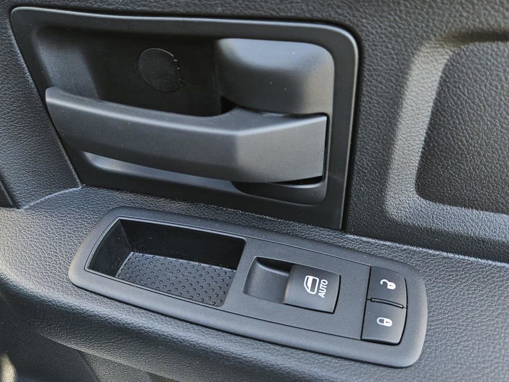 Used 2024 RAM 3500 Tradesman w/ Chrome Appearance Group image 34