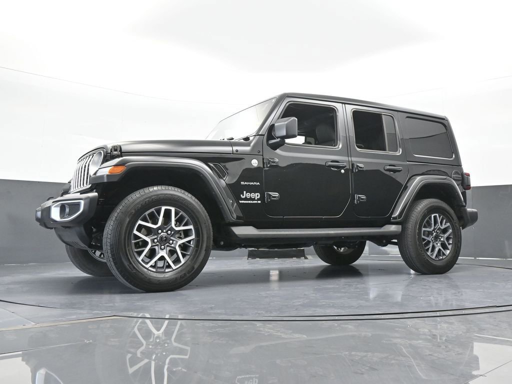 Used 2024 Jeep Wrangler Sahara image 51