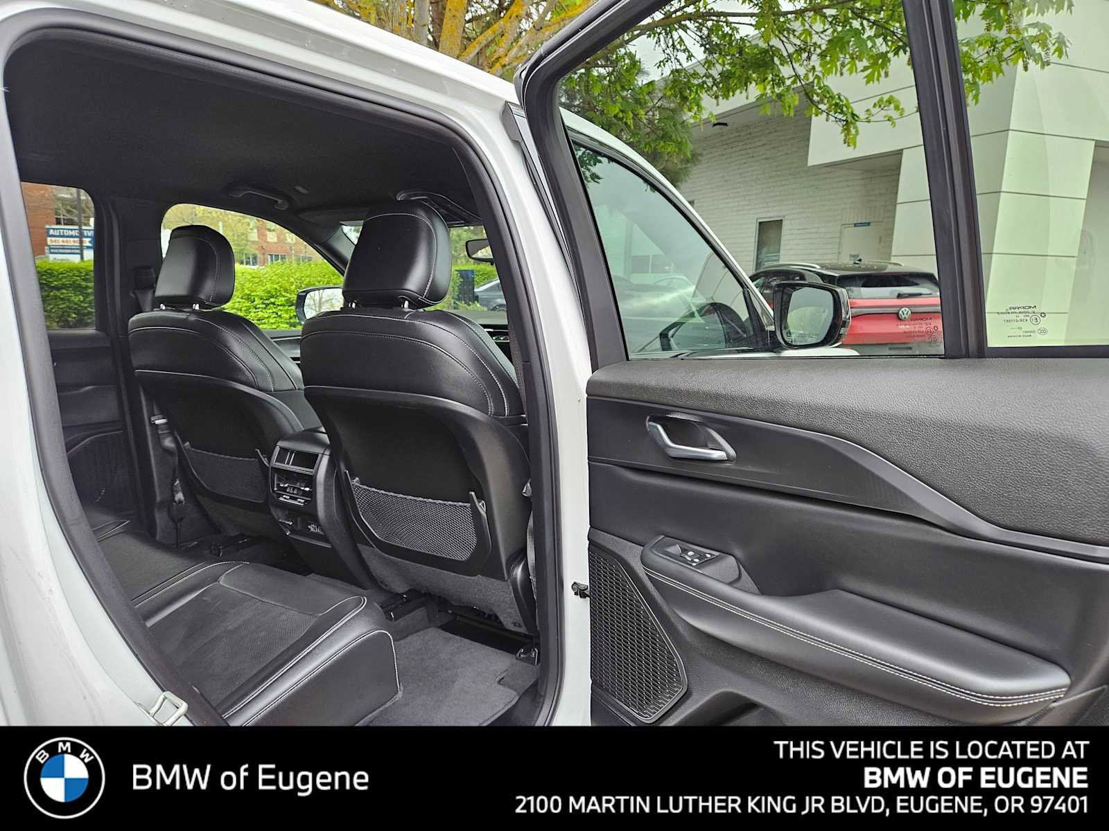 Used 2024 Jeep Grand Cherokee Altitude image 14