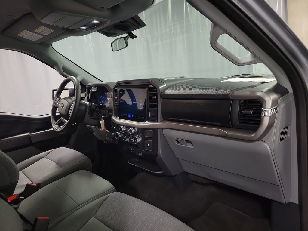 Used 2025 Ford F150 XLT w/ Equipment Group 301A Standard AWD/4WD image 26